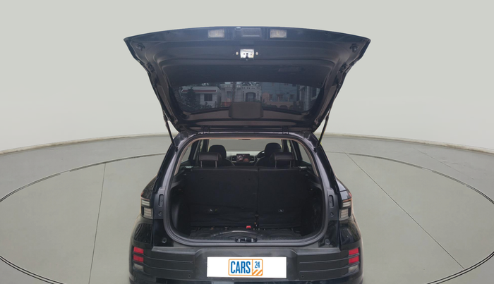 2022 Hyundai VENUE SX 1.2 PETROL, Petrol, Manual, 38,449 km, exterior
