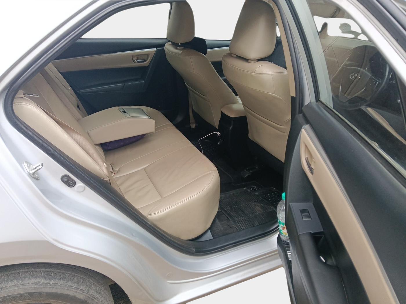 2014 Toyota Corolla Altis VL CVT PETROL, Petrol, Automatic, 69,593 km, interior