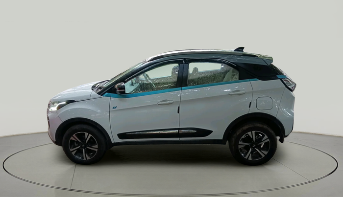 2023 Tata NEXON EV XZ PLUS LUX, Electric, Automatic, 24,850 km, exterior