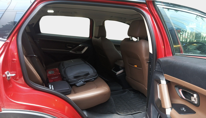2020 Tata Harrier XZA PLUS 2.0L, Diesel, Automatic, 72,887 km, interior