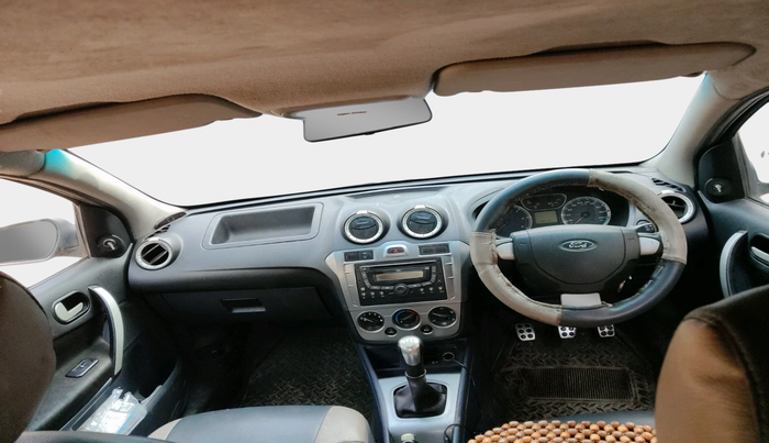 2011 Ford Fiesta ZXI 1.4 DIESEL, Diesel, Manual, 1,87,191 km, interior