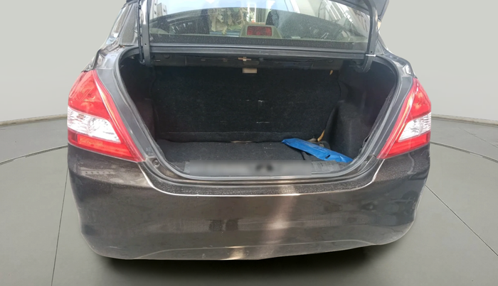 2015 Maruti Swift Dzire VXI, Petrol, Manual, 49,957 km, exterior