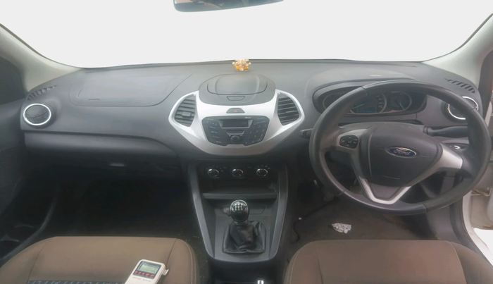 2016 Ford New Figo TREND 1.5L DIESEL, Diesel, Manual, 1,61,469 km, interior