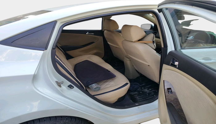 2011 Hyundai Verna FLUIDIC 1.6 VTVT EX, Petrol, Manual, 87,474 km, interior