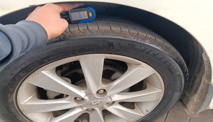 2013 Hyundai Verna FLUIDIC 1.6 VTVT SX OPT, Petrol, Manual, 68,636 km, tyre