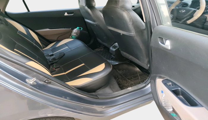 2013 Hyundai Grand i10 SPORTZ 1.2 KAPPA VTVT, Petrol, Manual, 39,908 km, interior