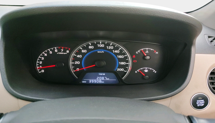 2013 Hyundai Grand i10 SPORTZ 1.2 KAPPA VTVT, Petrol, Manual, 39,908 km, interior