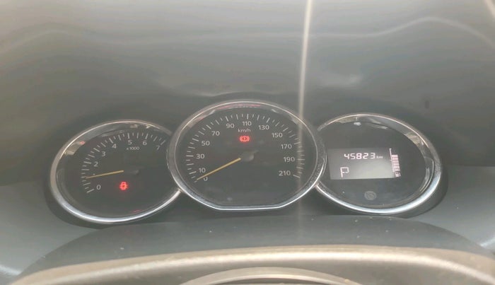 2017 Renault Duster RXS CVT, Petrol, Automatic, 45,823 km, interior