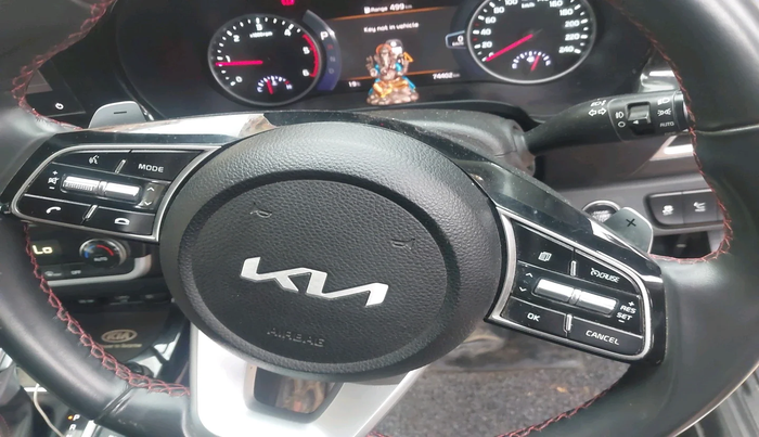 2022 KIA SELTOS GTX PLUS AT 1.5 DIESEL, Diesel, Automatic, 74,402 km, interior