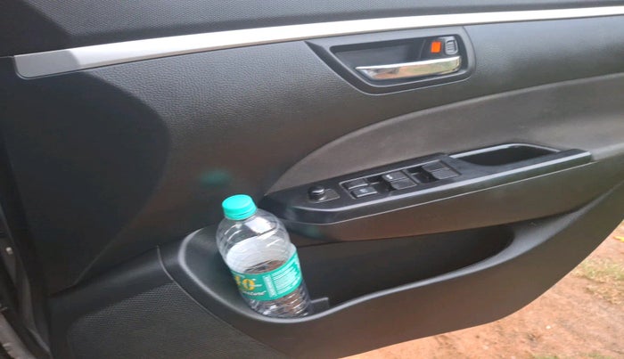 2012 Maruti Swift VXI, Petrol, Manual, 1,08,566 km, interior