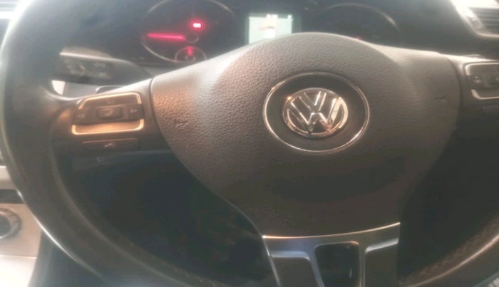 2012 Volkswagen Passat HIGHLINE DSG, Diesel, Automatic, 96,571 km, interior