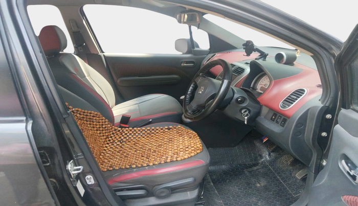 2014 Maruti Ritz ZXI, Petrol, Manual, 87,049 km, interior