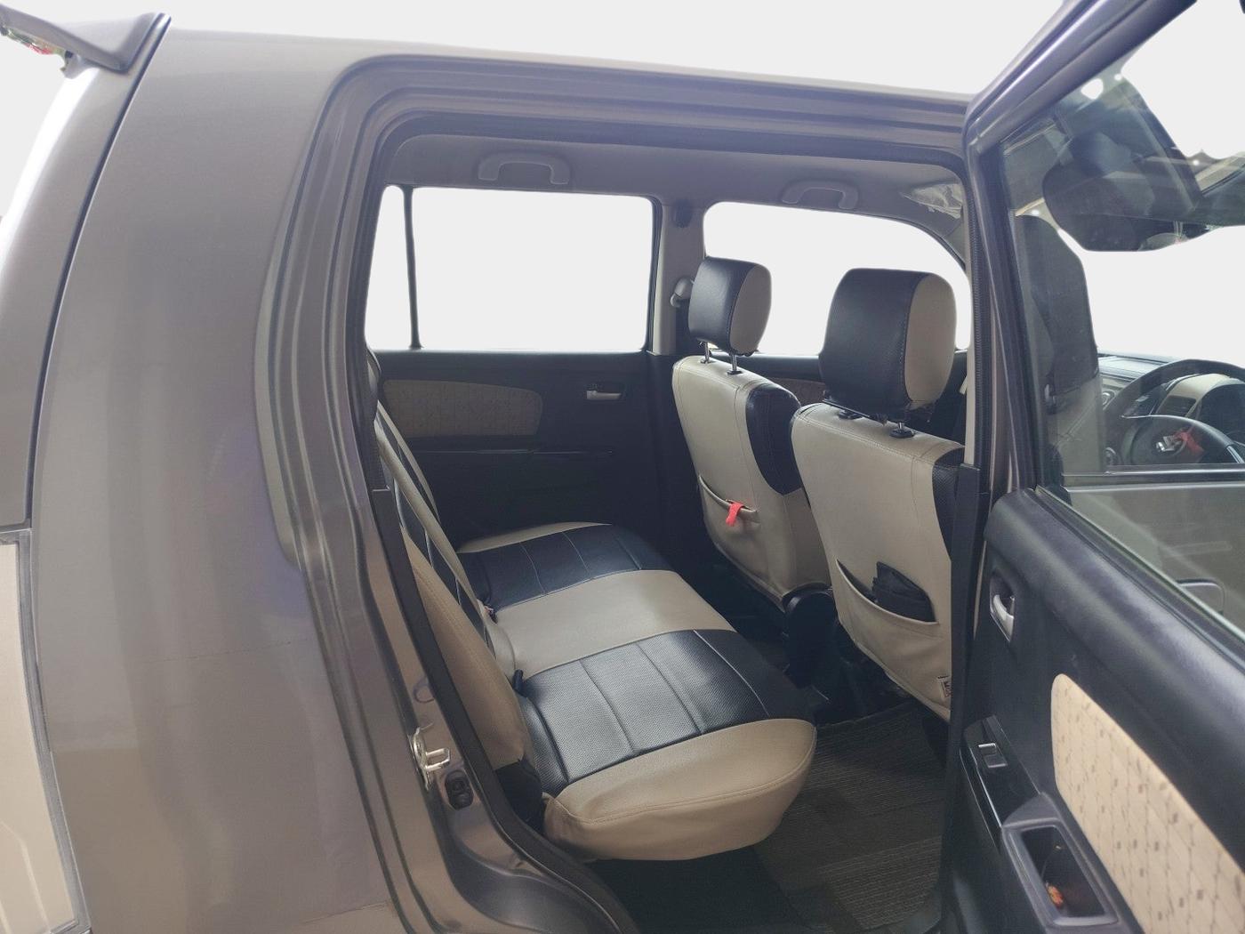 2018 Maruti New Wagon-R VXI 1.2 AMT, Petrol, Automatic, 50,768 km, interior