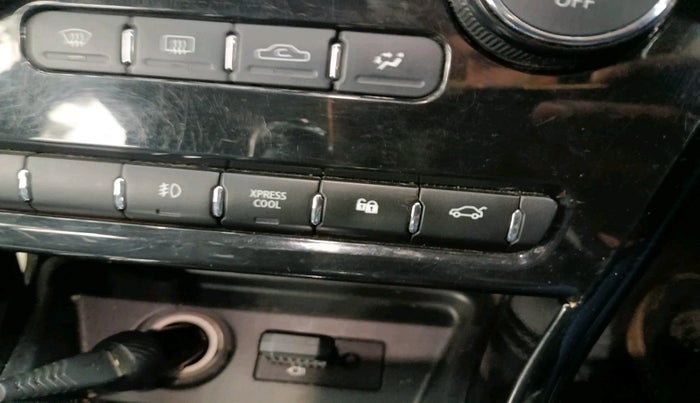 2021 Tata NEXON XZ PLUS DIESEL SUNROOF, Diesel, Manual, 42,032 km, interior