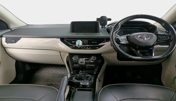 2021 Tata NEXON XZ PLUS DIESEL SUNROOF, Diesel, Manual, 42,032 km, interior