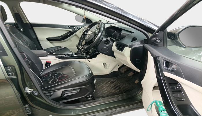 2021 Tata NEXON XZ PLUS DIESEL SUNROOF, Diesel, Manual, 42,032 km, interior