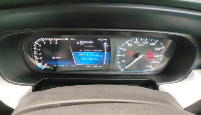 2024 Tata PUNCH Creative Dual Tone MT Sunroof, Petrol, Manual, 16,570 km, interior