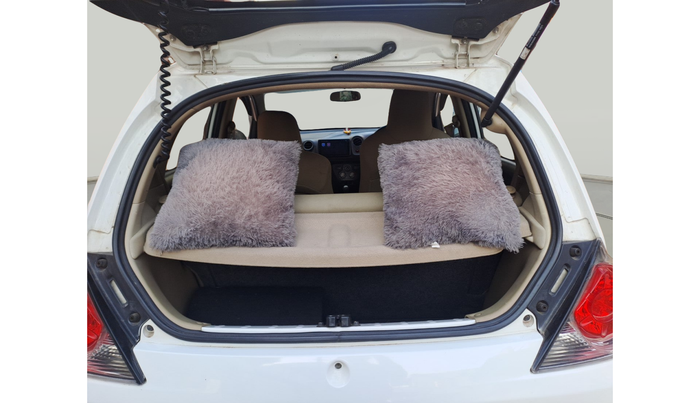 2013 Honda Brio V MT, Petrol, Manual, 63,870 km, exterior