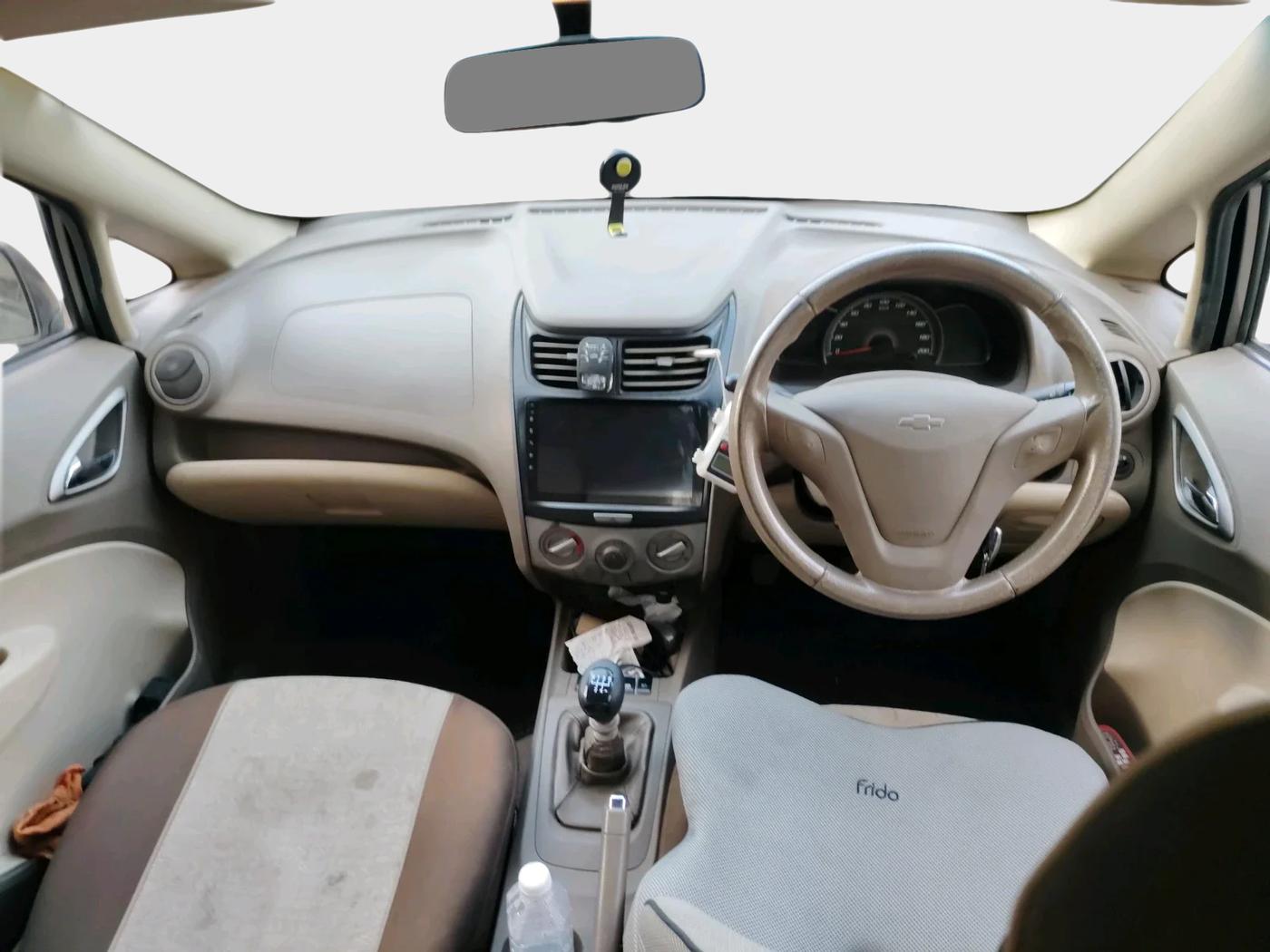 2013 Chevrolet Sail 1.3 LS ABS, Diesel, Manual, 73,700 km, interior