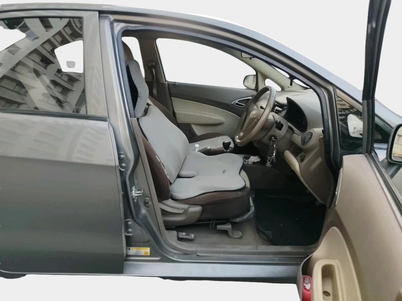 2013 Chevrolet Sail 1.3 LS ABS, Diesel, Manual, 73,700 km, interior