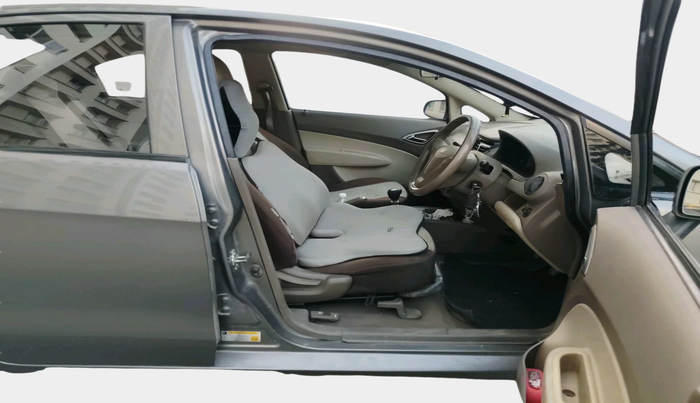 2013 Chevrolet Sail 1.3 LS ABS, Diesel, Manual, 73,555 km, interior