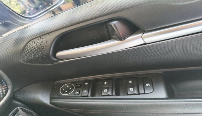 2022 KIA SONET GTX PLUS 1.5 AT, Diesel, Automatic, 38,180 km, interior