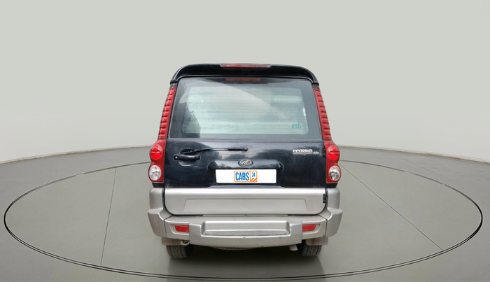 2012 Mahindra Scorpio SLE, Diesel, Manual, 2,02,954 km, exterior