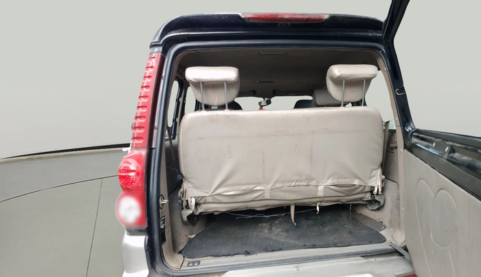 2012 Mahindra Scorpio SLE, Diesel, Manual, 2,02,954 km, exterior