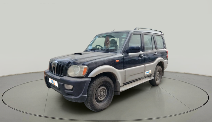 2012 Mahindra Scorpio SLE, Diesel, Manual, 2,02,954 km, exterior