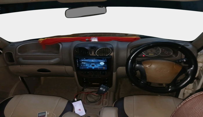 2011 Mahindra Scorpio SLE BS-III, Diesel, Manual, 1,80,110 km, interior