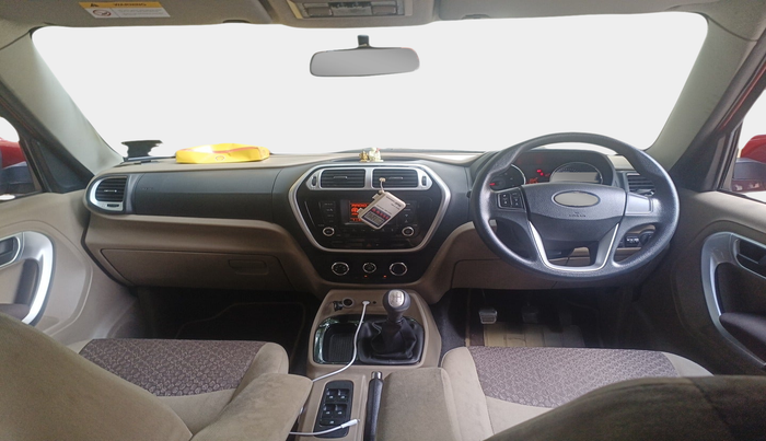 2016 Mahindra TUV300 T8, Diesel, Manual, 62,905 km, interior