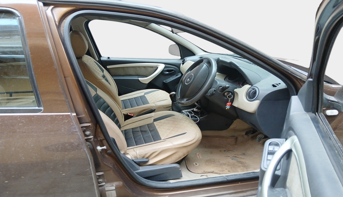 2014 Renault Duster 85 PS RXL DIESEL, Diesel, Manual, 1,09,816 km, interior