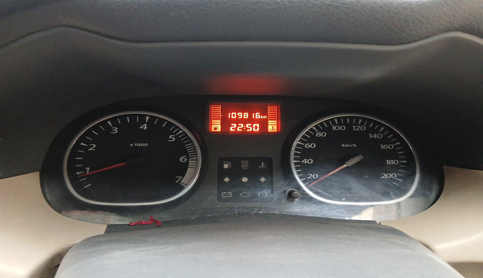 2014 Renault Duster 85 PS RXL DIESEL, Diesel, Manual, 1,09,816 km, interior