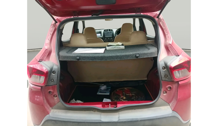 2017 Renault Kwid RXT 1.0 AMT, Petrol, Automatic, 69,239 km, exterior