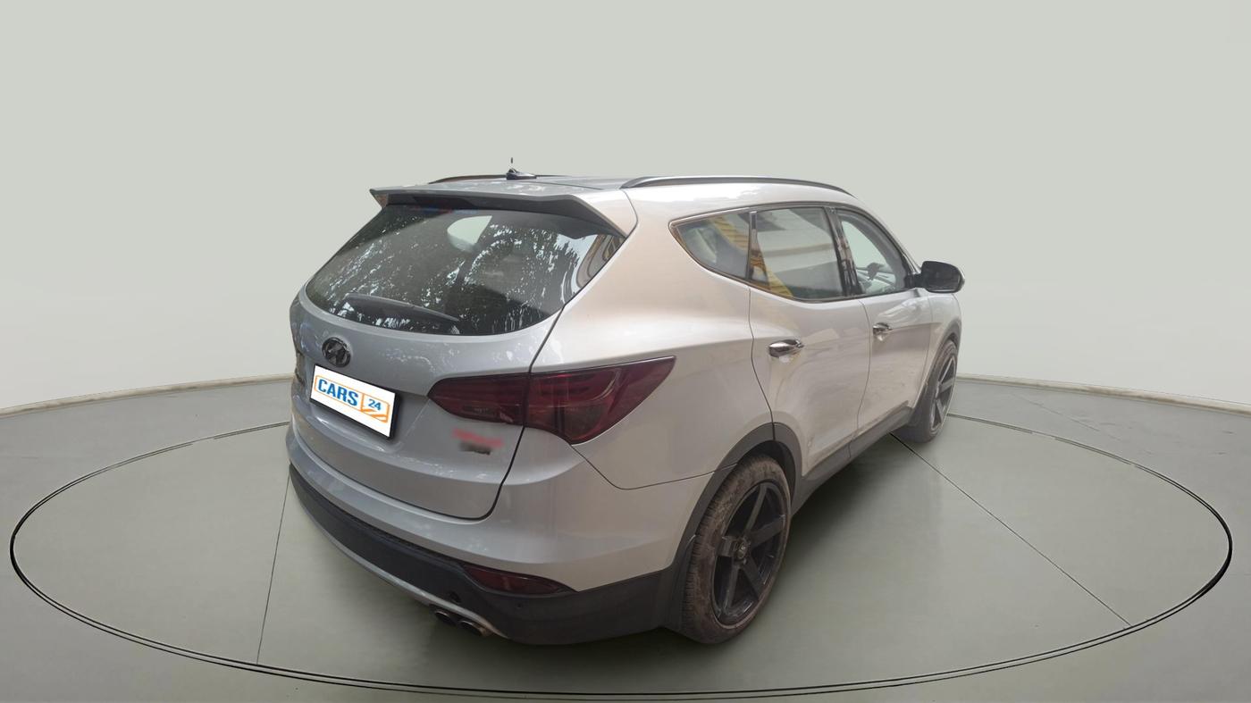 2015 Hyundai Santa Fe 2 WD AT, Diesel, Automatic, 74,768 km, exterior