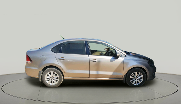 2016 Volkswagen Vento HIGHLINE 1.5 AT, Diesel, Automatic, 1,22,224 km, exterior