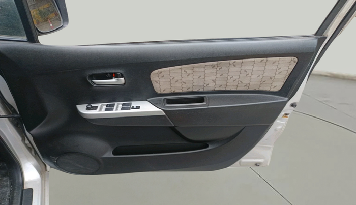 2013 Maruti Wagon R 1.0 VXI, Petrol, Manual, 51,545 km, interior