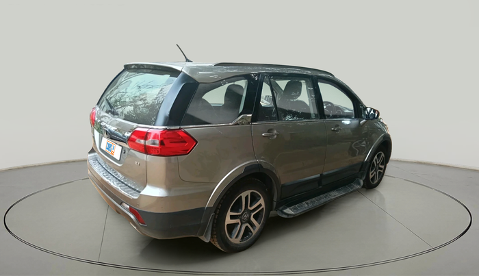 2017 Tata Hexa XT 4X2 6 STR, Diesel, Manual, 1,41,876 km, exterior