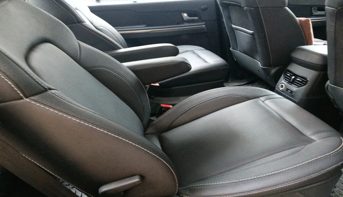 2017 Tata Hexa XT 4X2 6 STR, Diesel, Manual, 1,41,876 km, interior