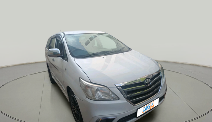 2015 Toyota Innova 2.5 GX 8 STR, Diesel, Manual, 1,54,826 km, exterior