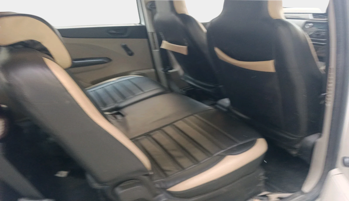 2021 Renault TRIBER RXL MT, Petrol, Manual, 1,08,426 km, interior