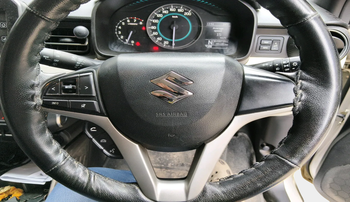 2017 Maruti IGNIS ALPHA 1.2, Petrol, Manual, 55,185 km, interior