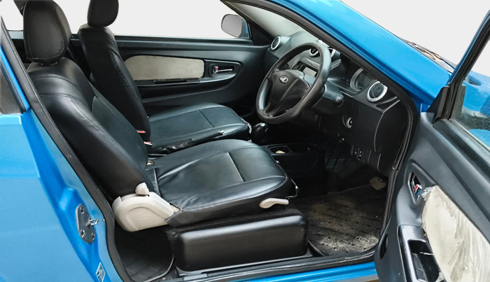 2015 Mahindra E2O T2, Electric, Automatic, 72,950 km, interior