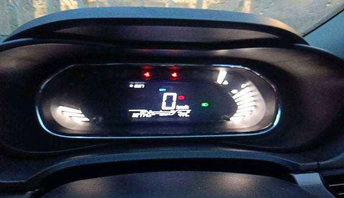 2023 Tata NEXON XM PLUS SUNROOF PETROL, Petrol, Manual, 22,774 km, interior