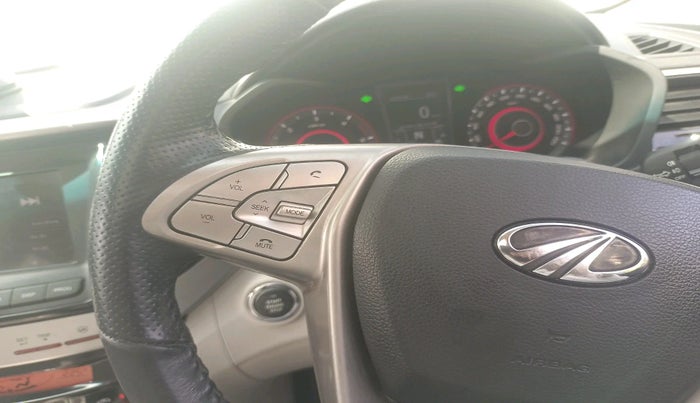 2020 Mahindra XUV300 W8 (O) 1.5 DIESEL AMT, Diesel, Automatic, 53,949 km, interior