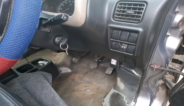 2019 Maruti Eeco 5 STR WITH A/C+HTR, Petrol, Manual, 41,025 km, interior