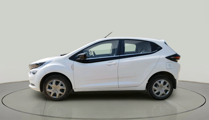 2022 Tata ALTROZ XTA, Petrol, Automatic, 11,140 km, exterior