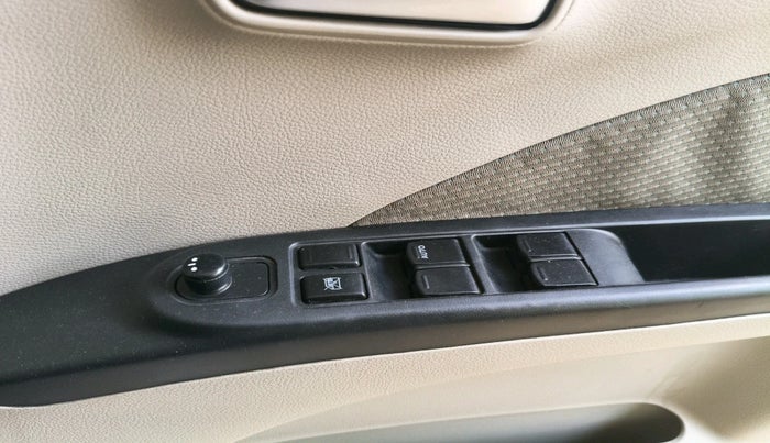 2018 Maruti Celerio ZXI, Petrol, Manual, 99,189 km, interior