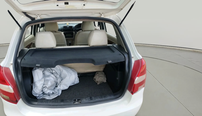 2011 Skoda Fabia ELEGANCE 1.2 MPI, Petrol, Manual, 1,19,095 km, exterior