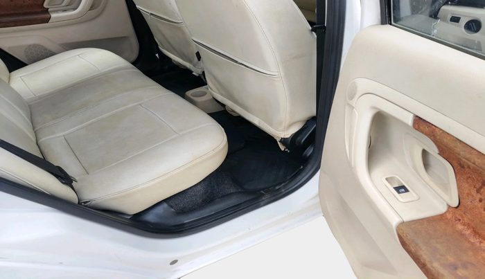 2011 Skoda Fabia ELEGANCE 1.2 MPI, Petrol, Manual, 1,19,095 km, interior